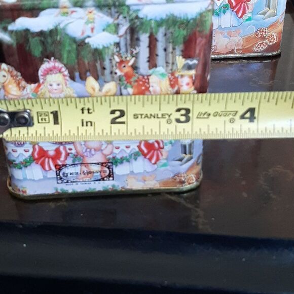 Lynn Hollyn vintage tins - Picture 8 of 11